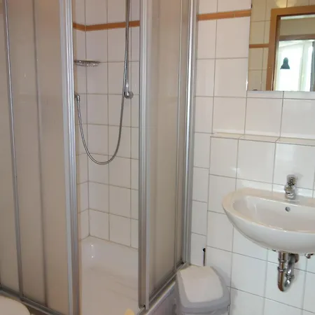 דירה Magnificent In With Balcony וילינגן