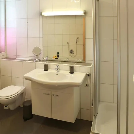 דירה Magnificent In With Balcony וילינגן
