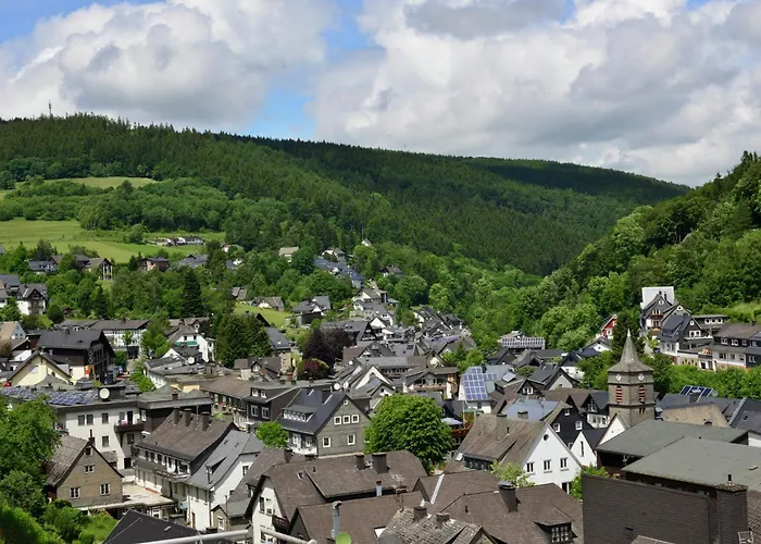 Magnificent In With Balcony Appartement *